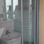 Blue Sea Blue Sky Apartment *