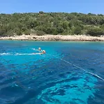 Blue Sea Blue Sky Apartment